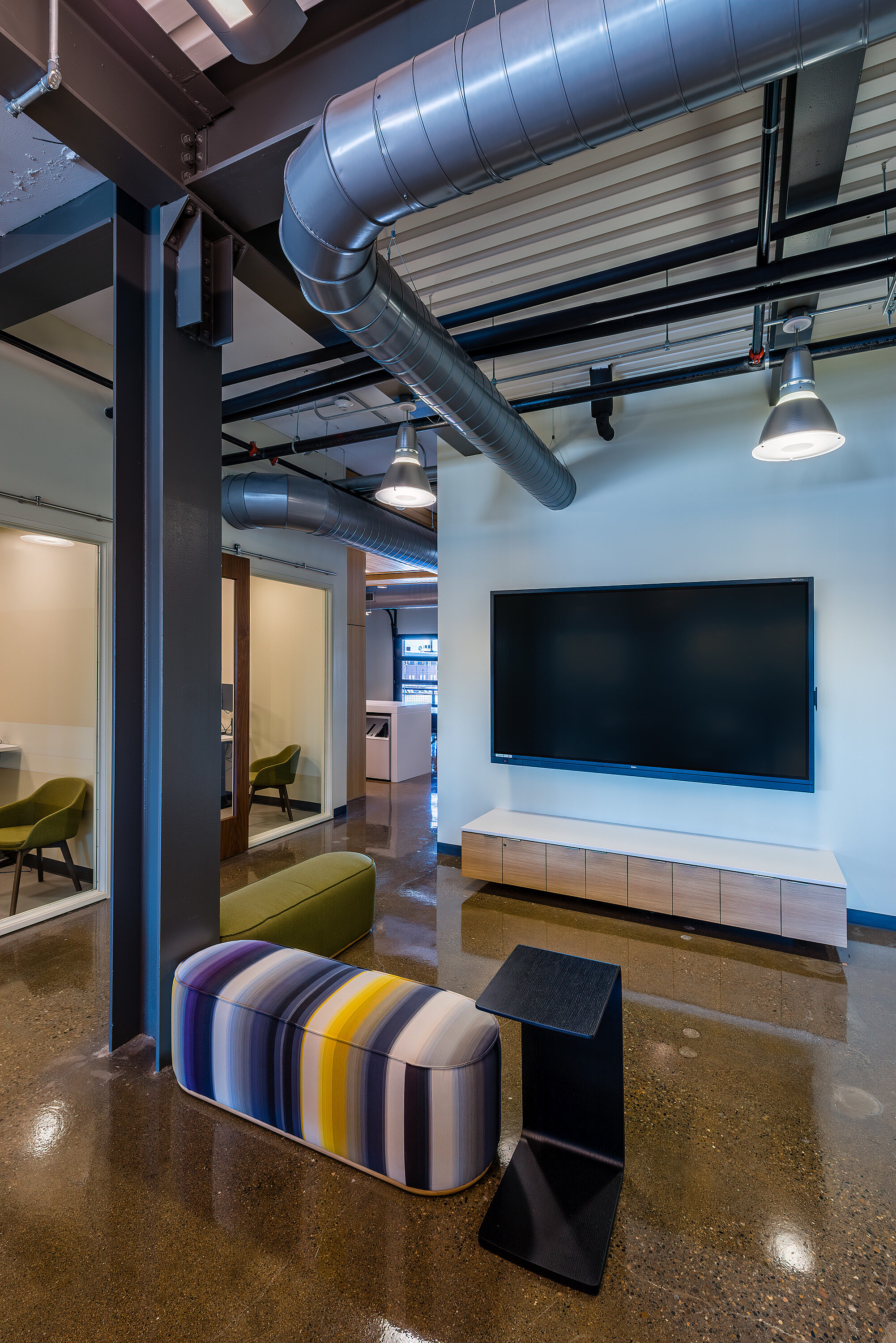 Buckingham Project Highlight entry tv and couch