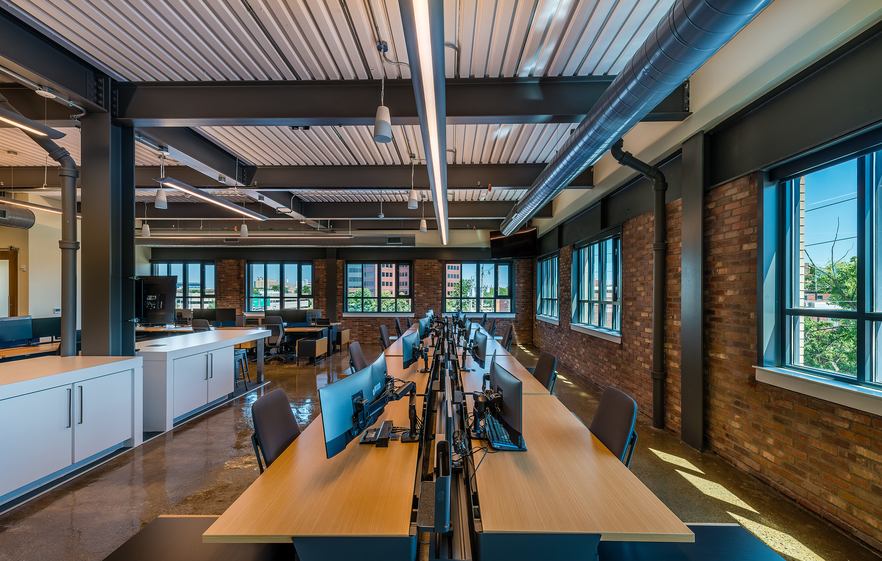 Buckingham Project Highlight desks