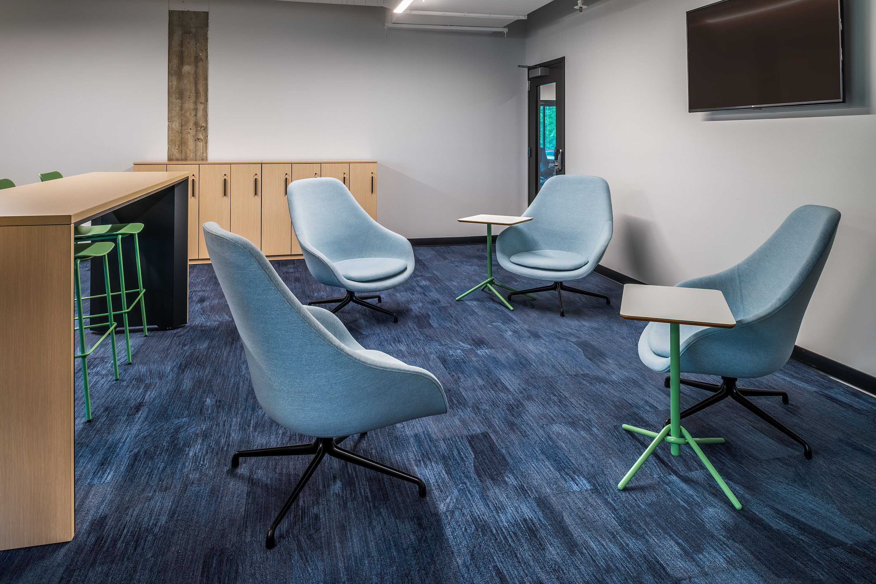 16 tech headquarters breakout room