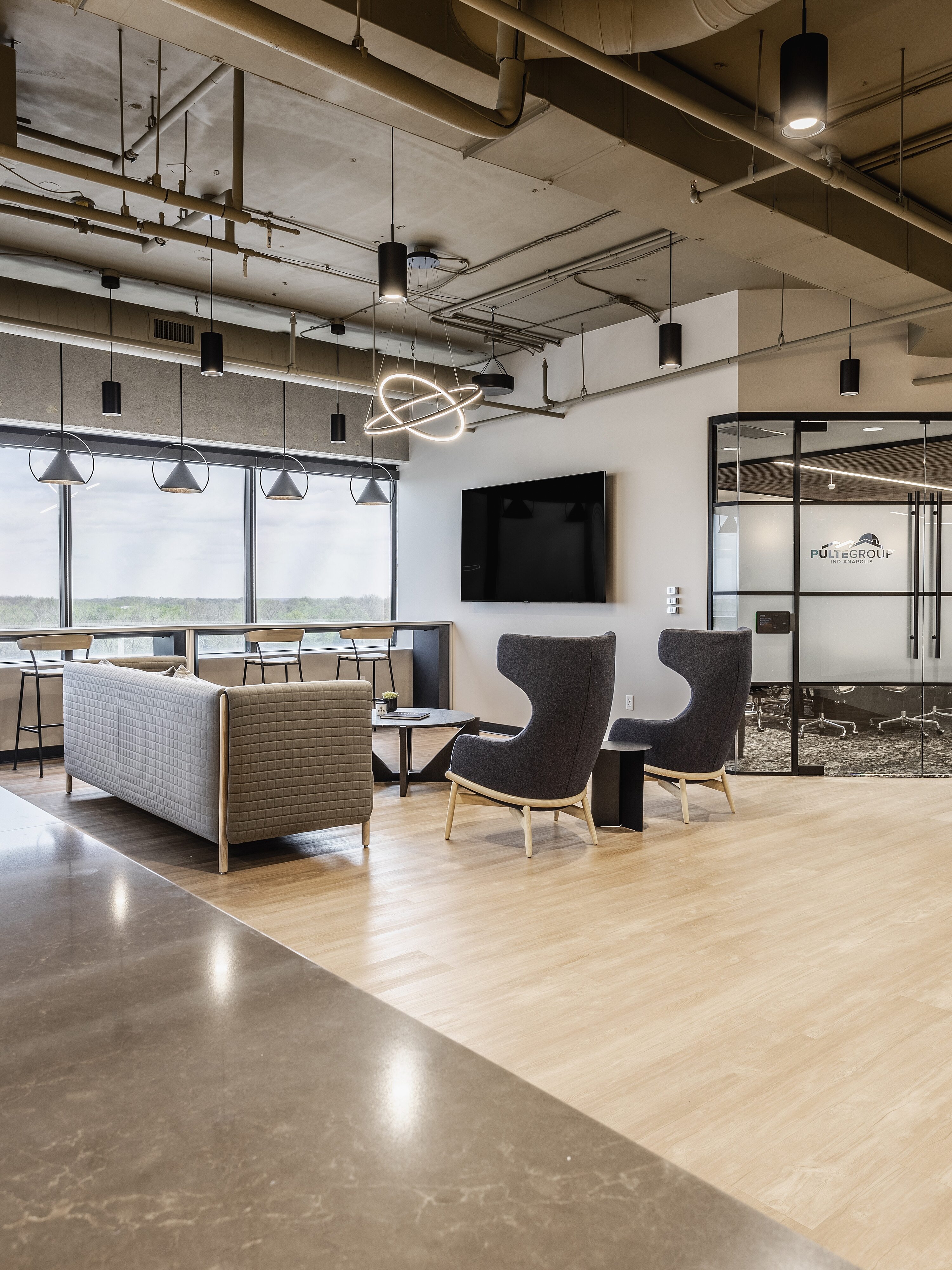 10 Pulte Office