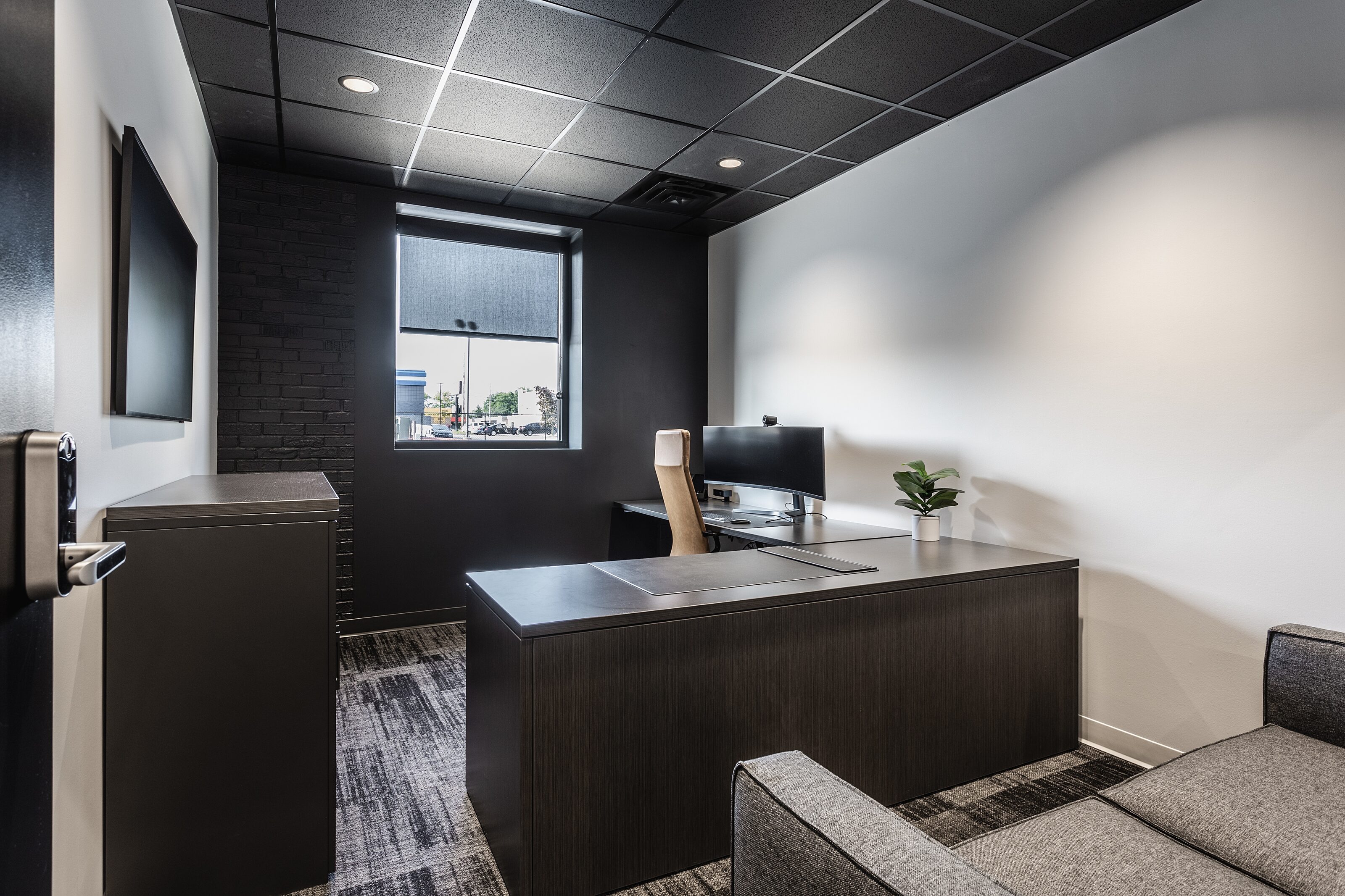 Office Works Crossroads Orthopedics Image 6
