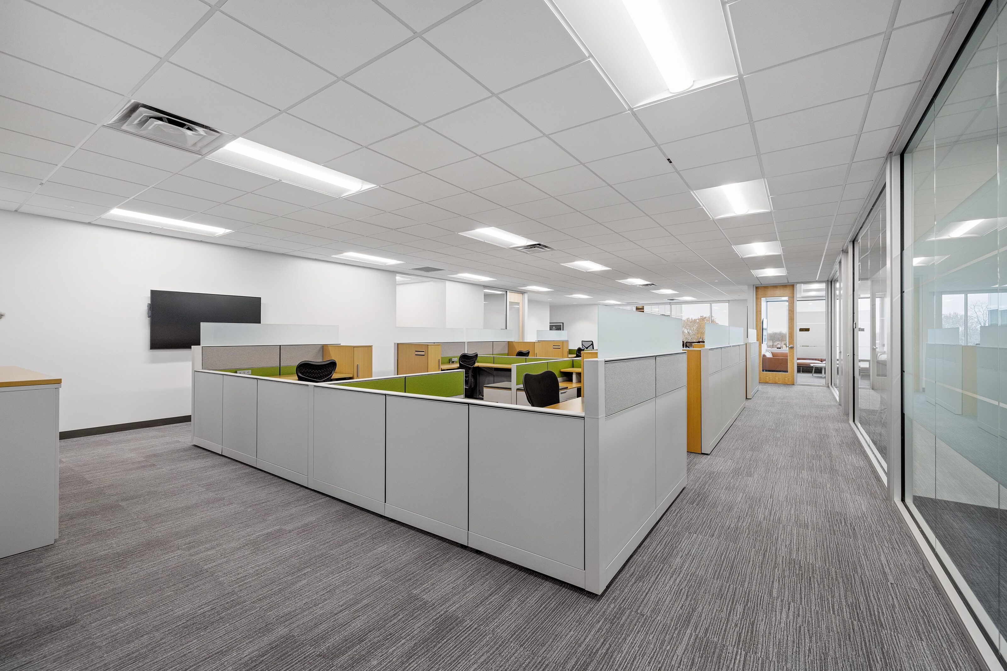Office Works Merchants Bank Image 3