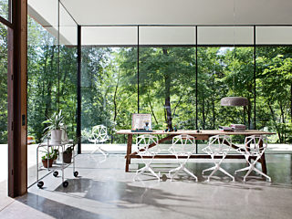 Magis modern office with desk and chairs