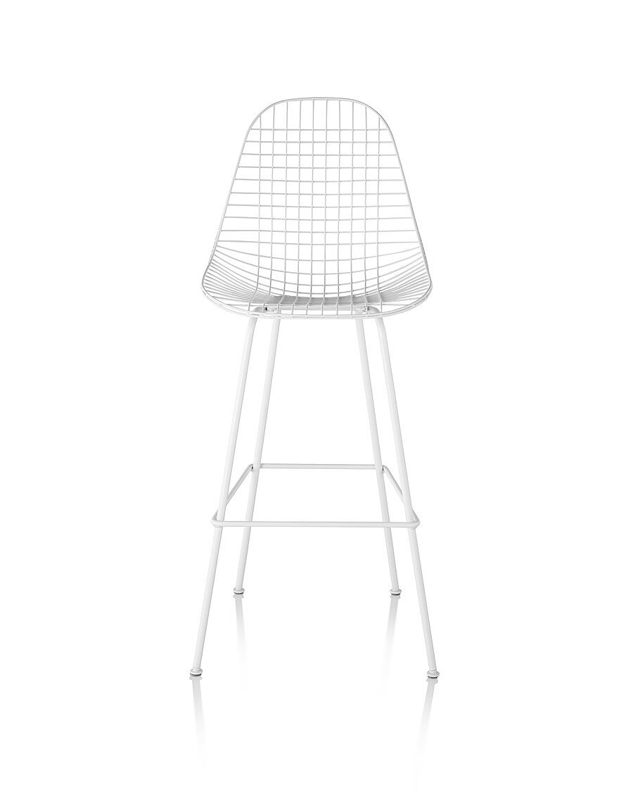 Eames Wire Stool Outdoor 1